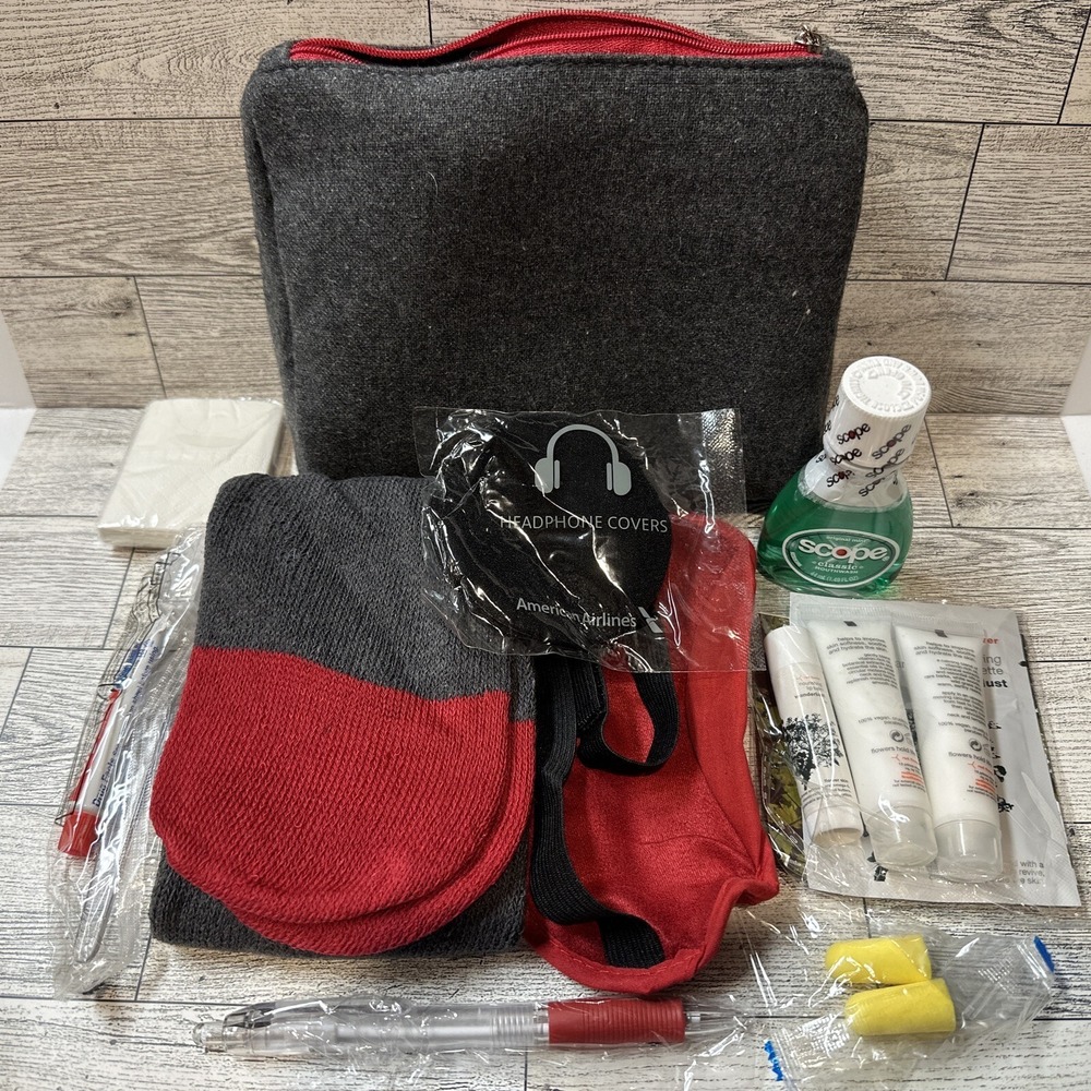 Fabric Travel Pouch‎ 6x7x1.5" Top Zipper Various Items *See Photos*